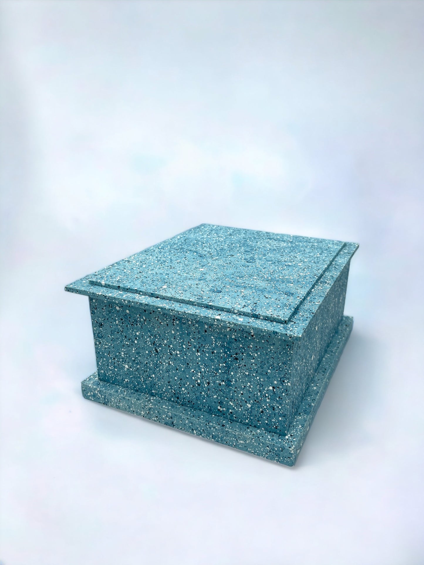 Unique Bookstack Hide-All Box