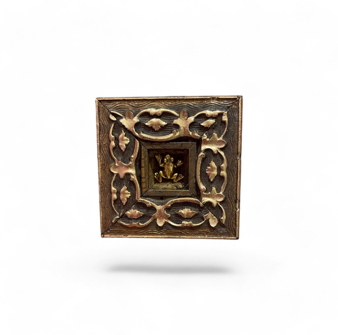 Ornamental Bee | Frogs